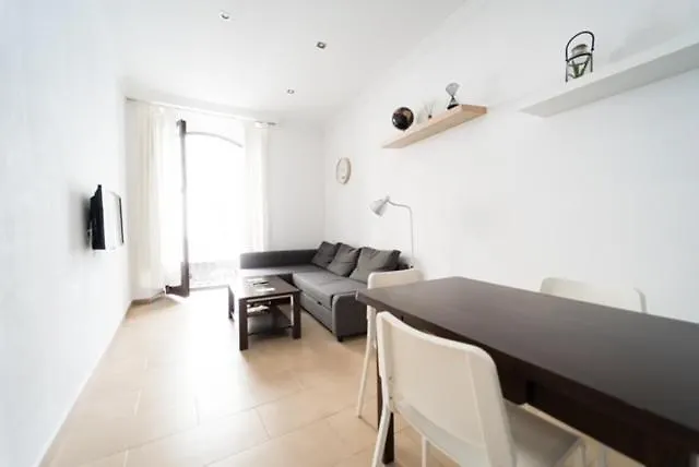 Atenea Appartement *